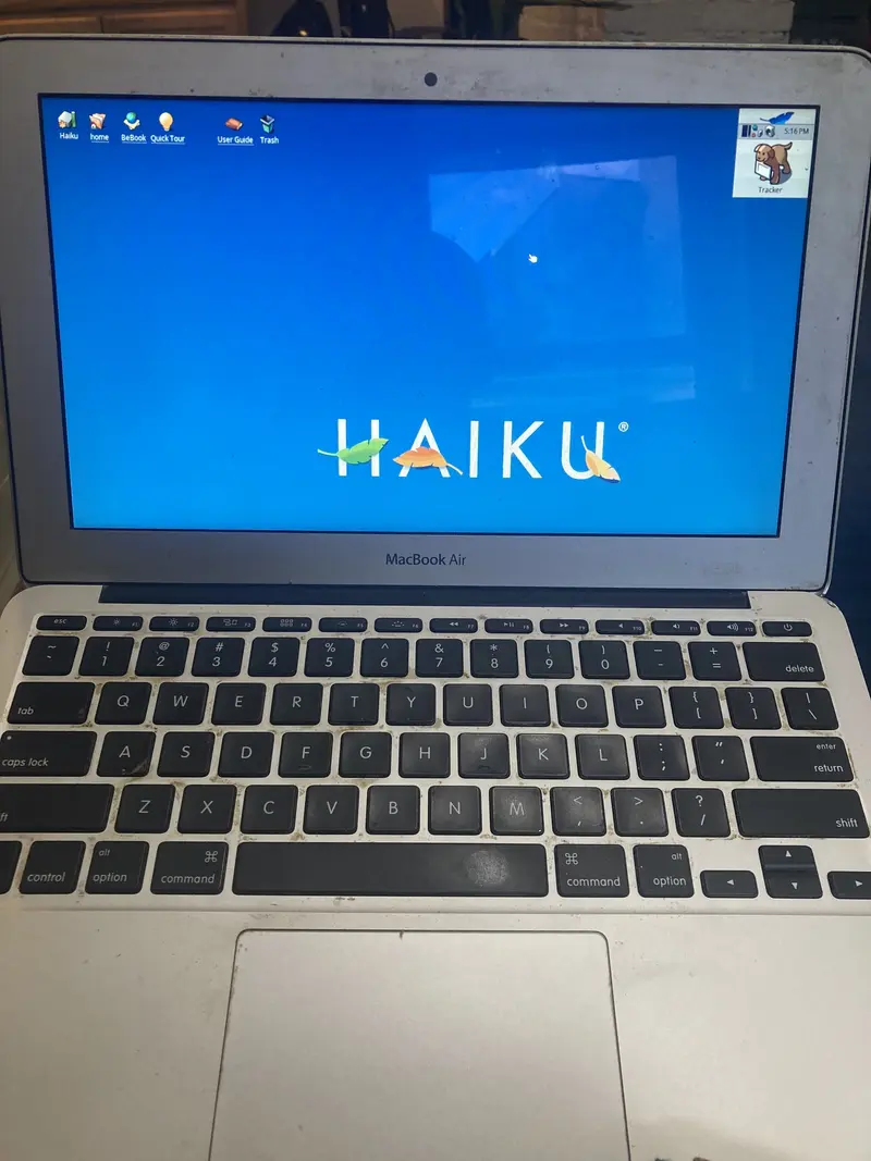 Haiku OS on my Macbook Air Haiku OS desktop on my macbook air