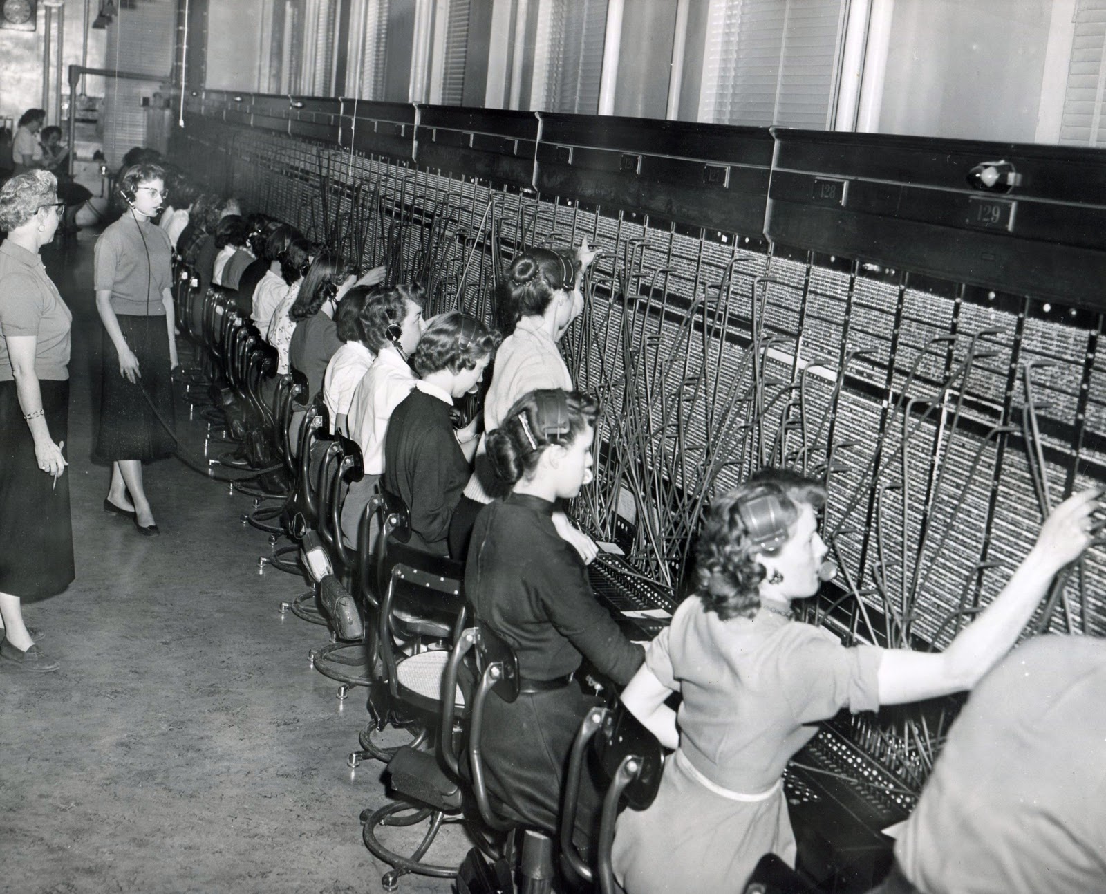 Women switchboard operators